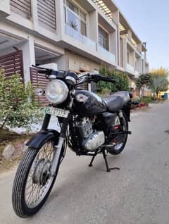 Suzuki GS 150