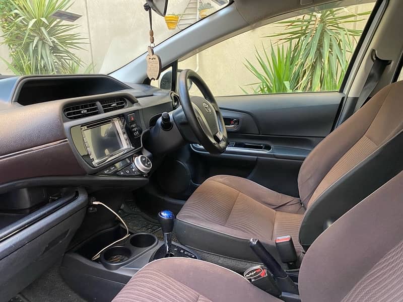 Toyota Aqua S (Push Start) 2015 Model/2018 Import 6