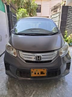 Honda Freed 2012