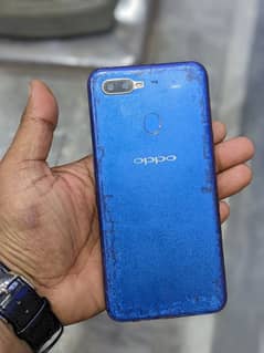 oppo a5s 3gb 32gb  oll ok