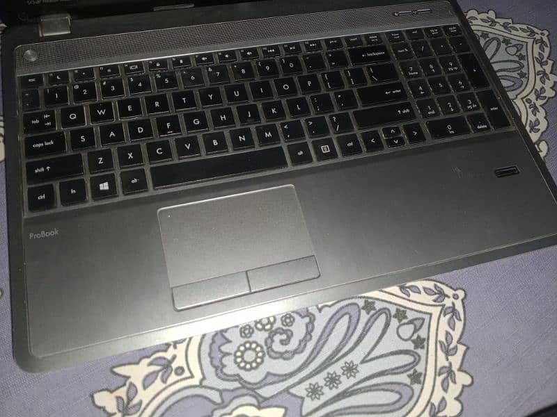 selling my  Hp Probook 1