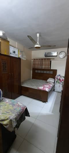 FULLY RENOVATED FLAT FOR SALE IN BLOCK 13-B, GULSHAN