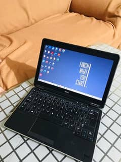 Dell Latitude Model E7240 | Core i5 generation 4th | 4Gb Ram 256 Ssd