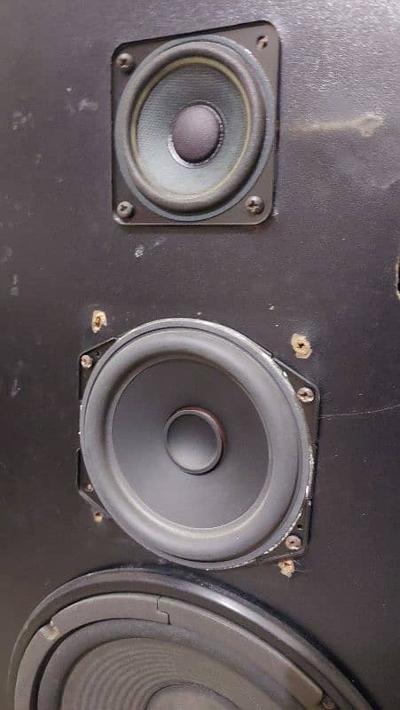 Amp  Technics SU-X840     YAMAHA  Speaker 8" 3