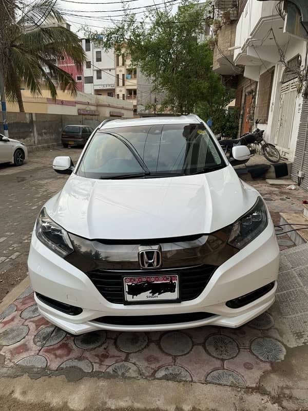 Honda Vezel 2016 1