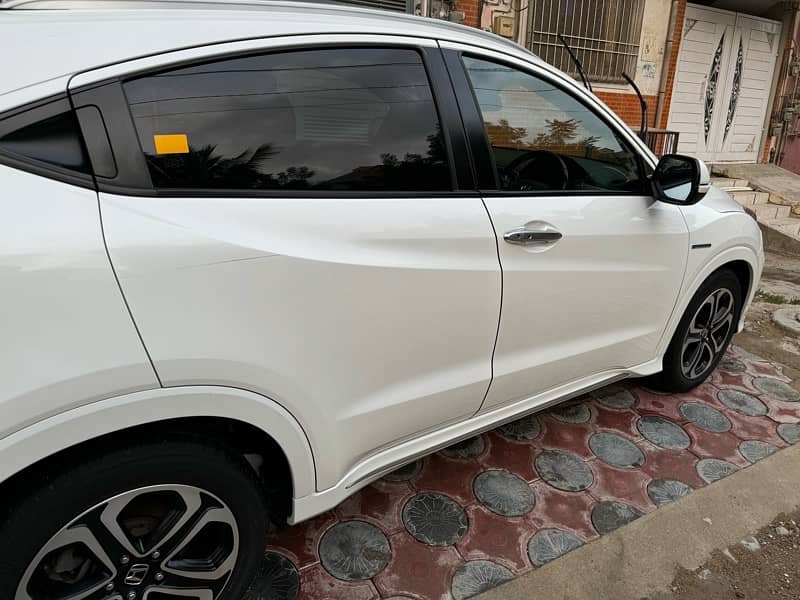 Honda Vezel 2016 3