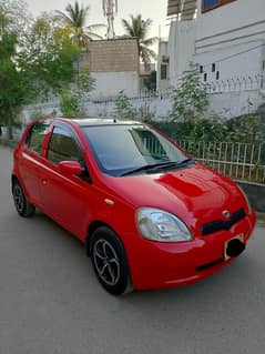 Toyota Vitz 2000 1.3