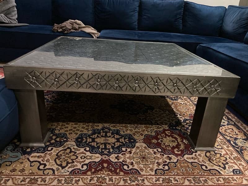 center table 0
