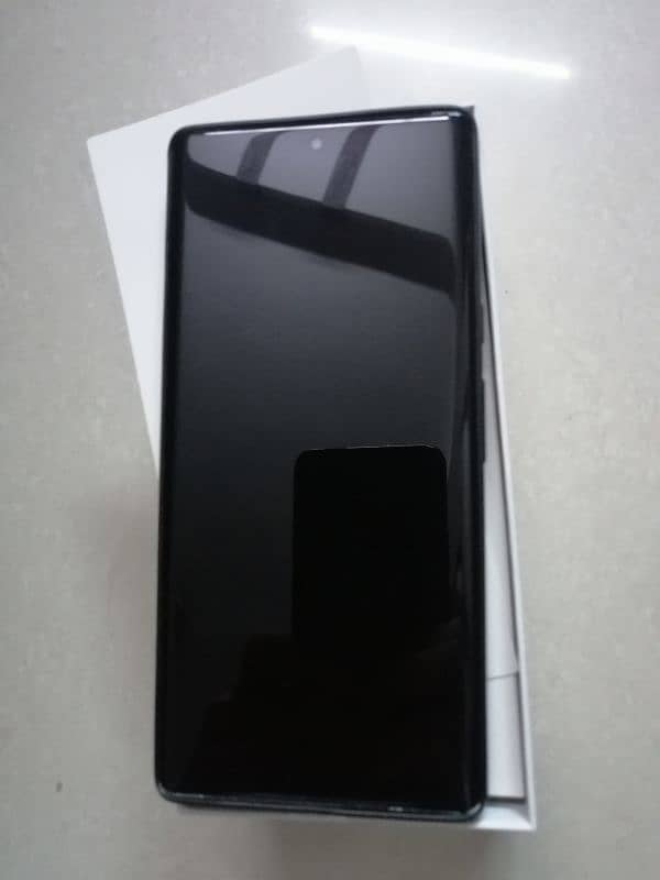 Google pixel 6 pro 12/128 non pta excellent condition 3