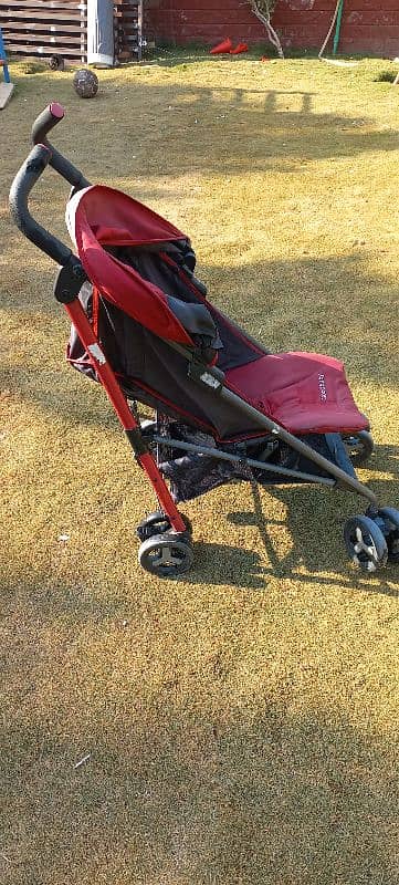 Baby Pram in good condition 0