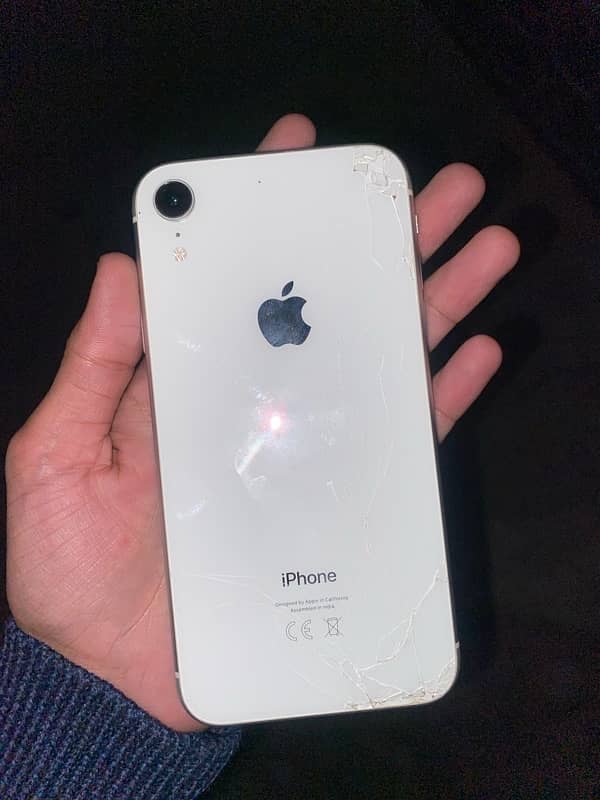 iPhone xr factory unlock 0