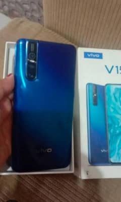 vivo v15pro (6/128)