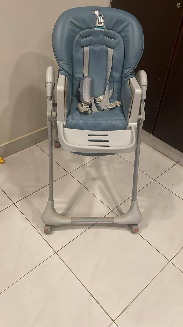 kids gear / high chair / carry cot / swing 6