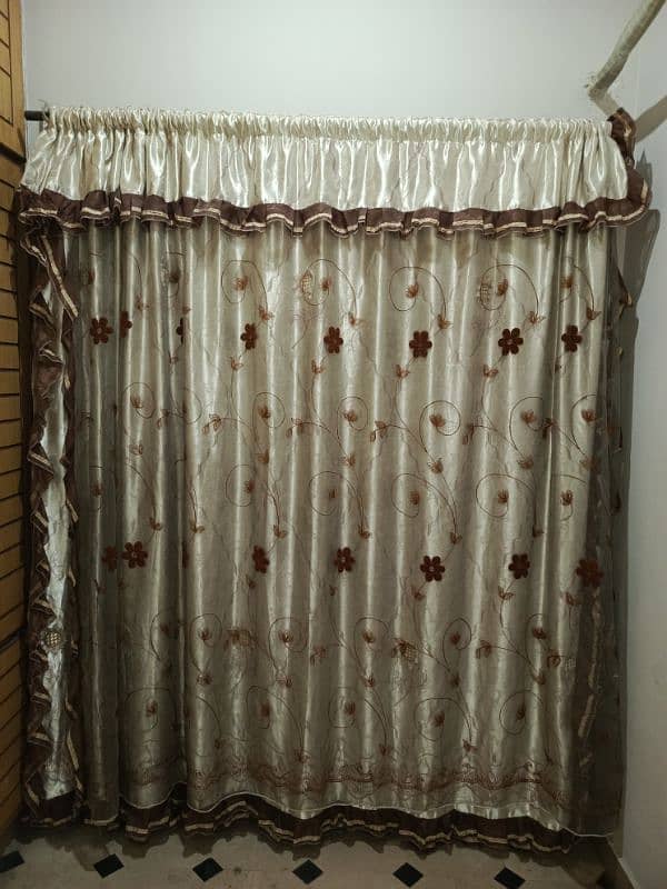 2 curtains 2