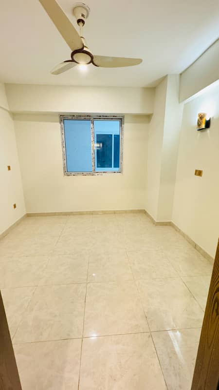 Beautiful 3 Bed 3 Wash Room Brand New Apartment Avalible For Sale In Overseas Block 18