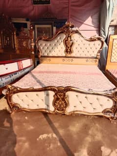 king size bed with 2 side table & singar maiz full set