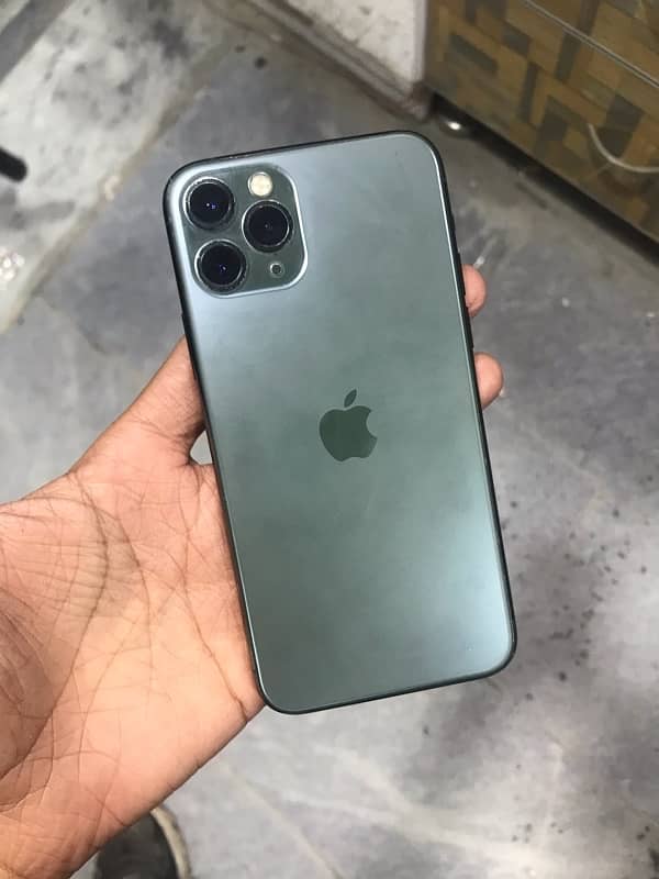 iphone 11 pro 2