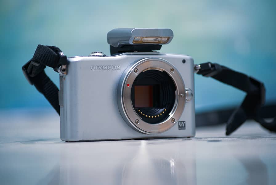 Olympus E-PM1 Camera Body!, Mirrorless camera, Full HD 6