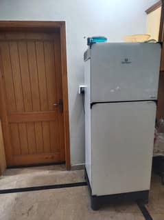 dawlance refrigerator