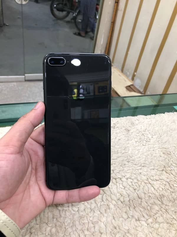 iPhone 8 Plus 256Gb pta approved waterproof 0