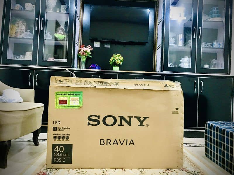 Sony Barvia LED 40 incch 101.6 cm R35 C 4