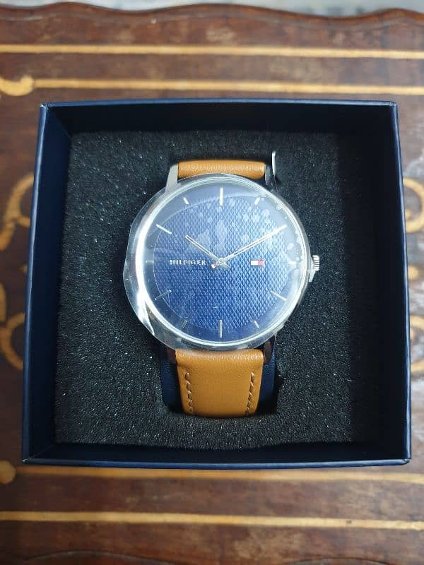 Brand New Original Tommy Hilfiger Analog Men’s Watch 0