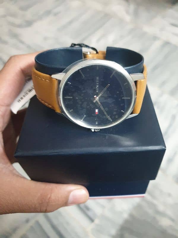 Brand New Original Tommy Hilfiger Analog Men’s Watch 1