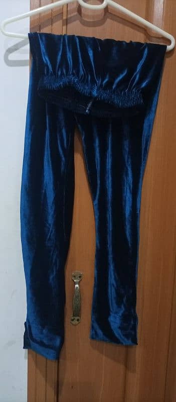 ready made velvet patch  suit Zee brand for 12 to 14 year old girls 3