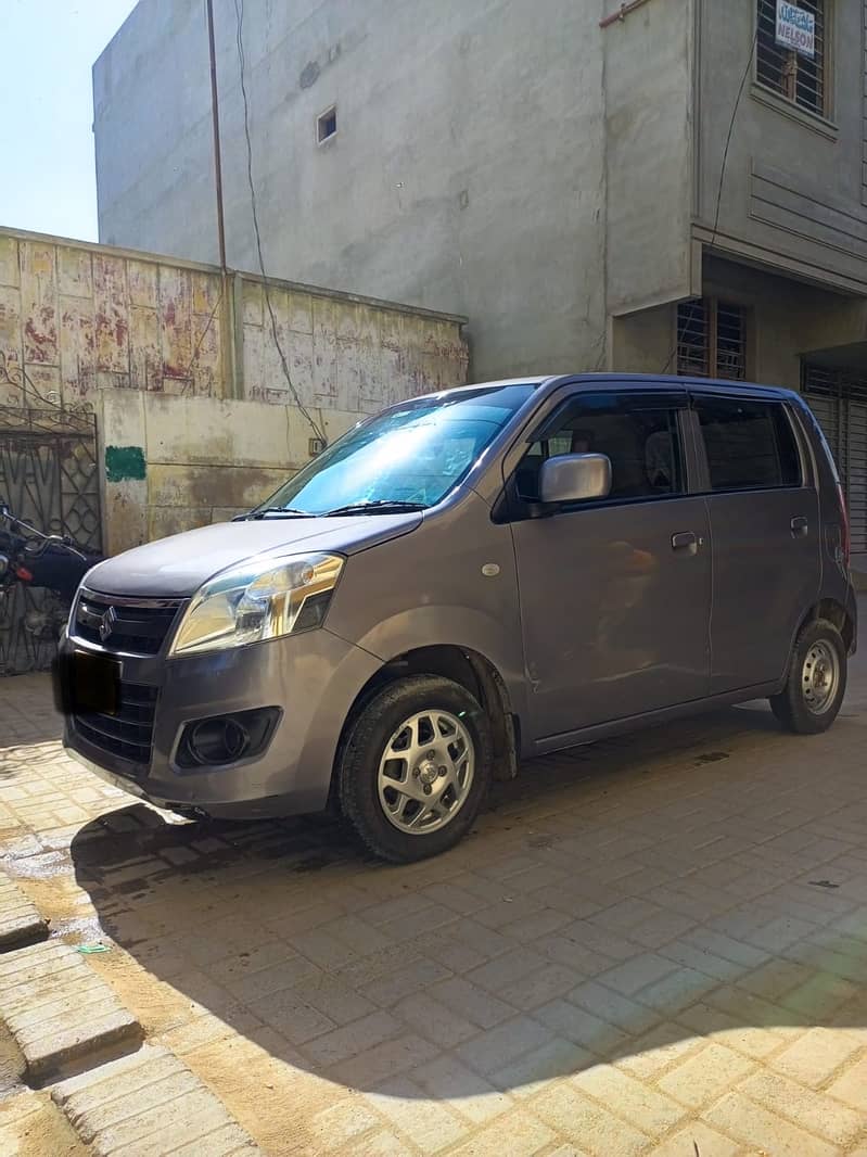 Suzuki Wagon R 2018 3