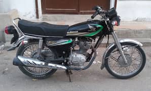 Honda 125 2014 hyderabad Number 9/10 condition.