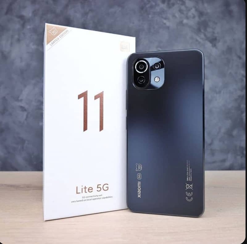 Xiaomi 11 lite 5G with box 8/10 condition price Kam hojaya gi 0