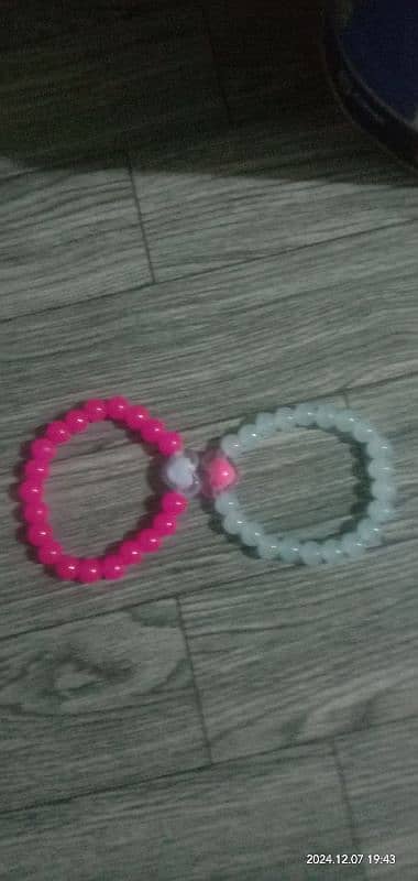 bracelets 2