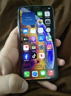 Iphone Xs non PTA 64gb 10/10 condition