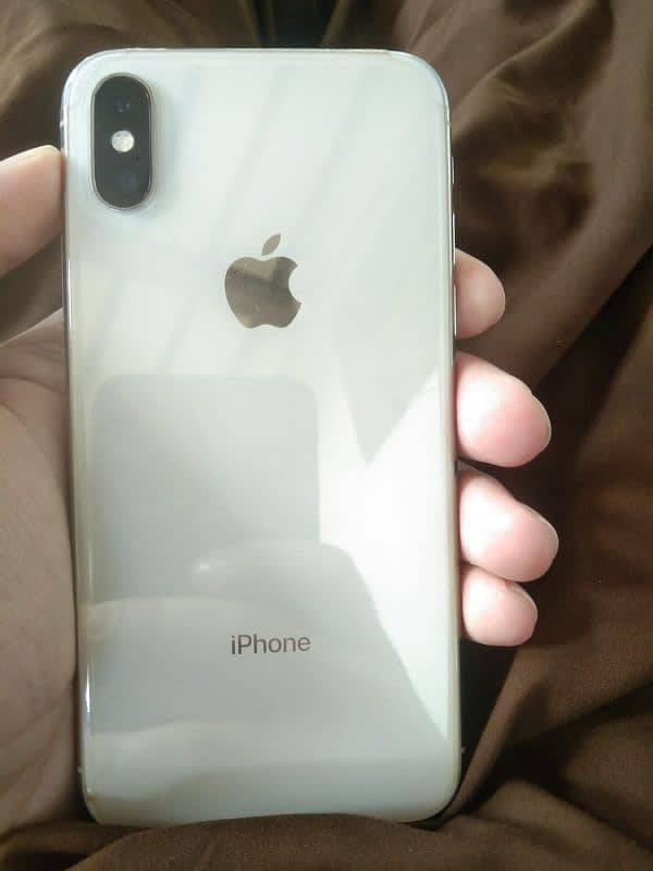 Iphone Xs non PTA 64gb 10/10 condition 7