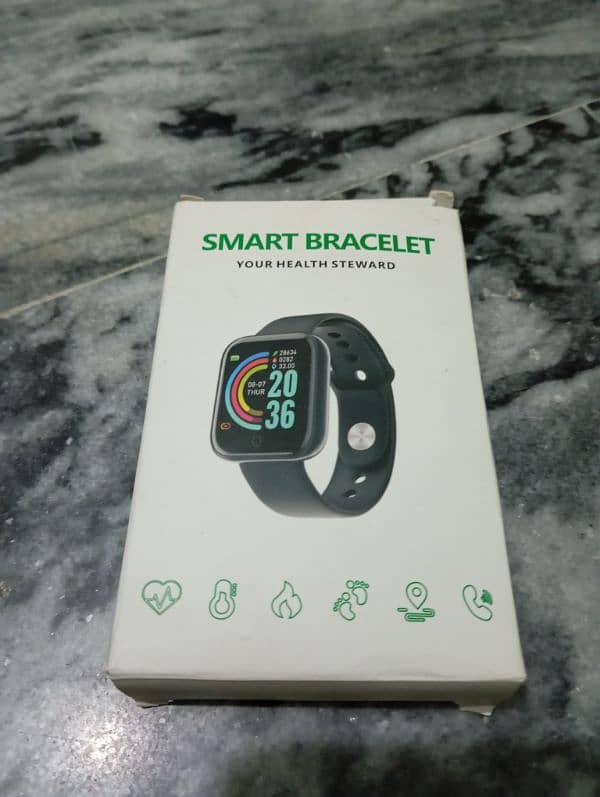 D13 smart watch battery timing good and condition A1 0