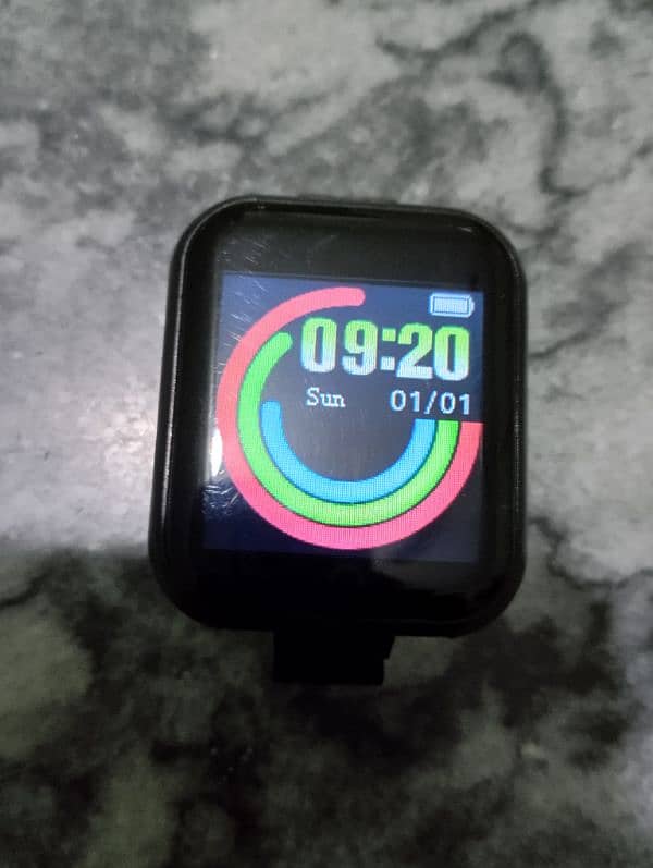 D13 smart watch battery timing good and condition A1 1