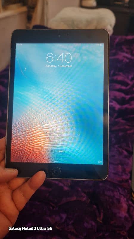 Apple i pad mini 0