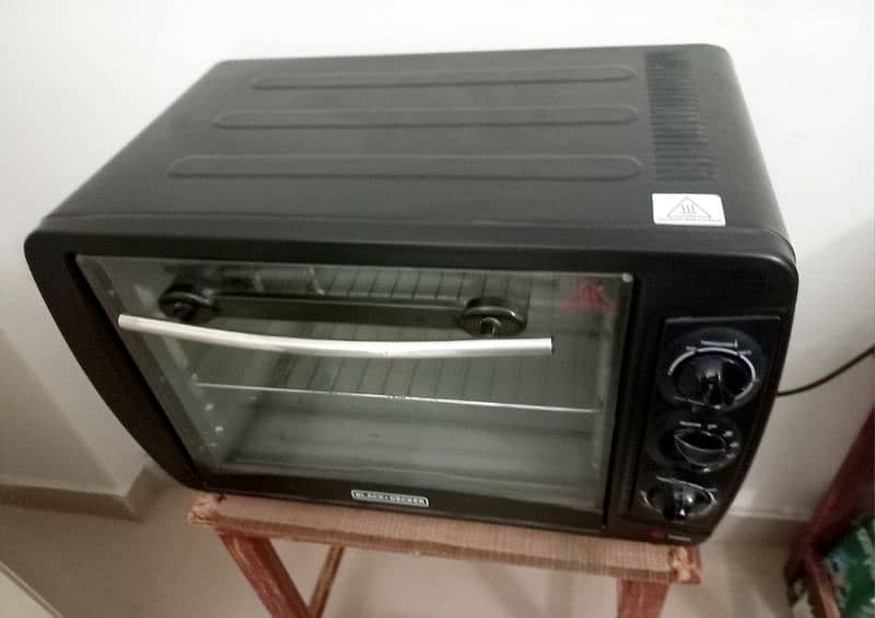 Brand New  Black & Decker Electric Oven 7