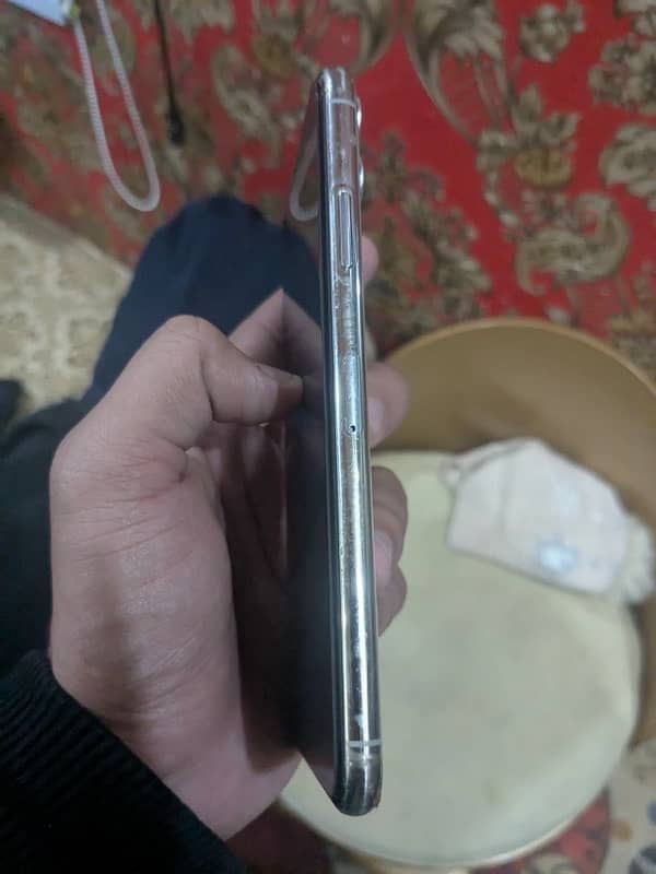 iPhone 11 Pro Max 64gb 3