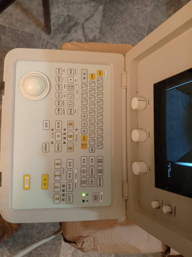 Brand New  ultrasound machine / ny10 ultrasound machine 10