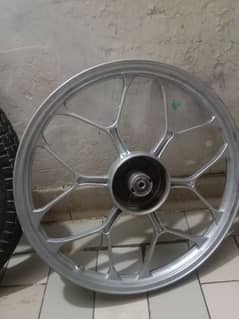 Alloy rim 18 inch