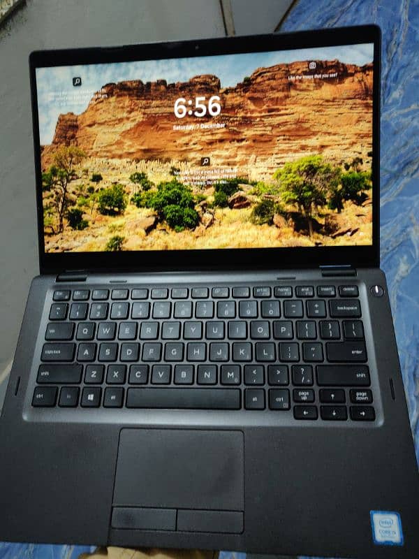 Dell latitude 5300 2 in 1 touch 0