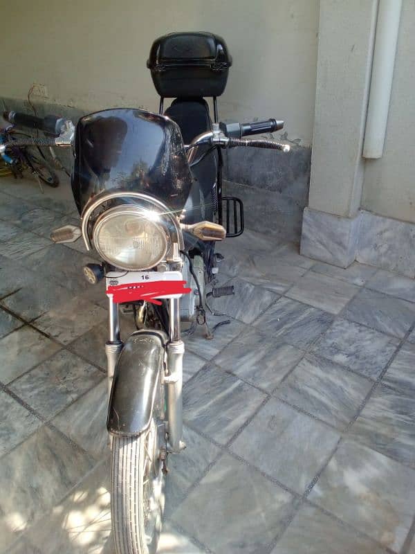 Suzuki GS 150 for Sale 1