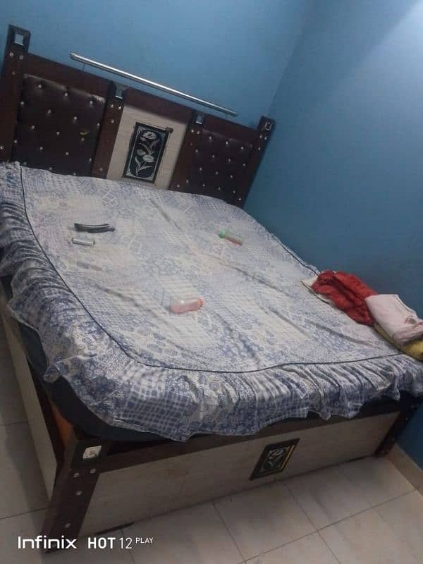 double Bed 10/9 condition 3