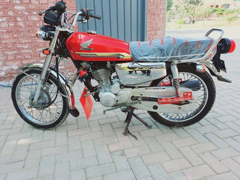 Honda 125 Special Edition Price 1,80,000 5