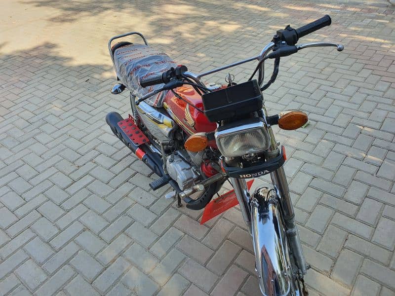 Honda 125 Special Edition Price 1,80,000 18