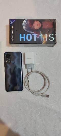 Infinix Hot 11s     24,500