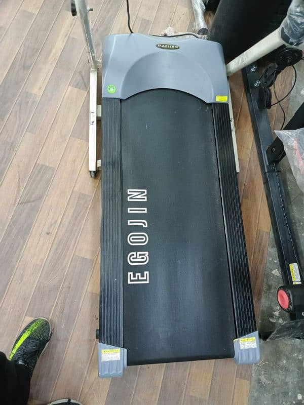 treadmill 0304,4,8,2,6,7,7,1 / Running Machine / Eletctric treadmill 3