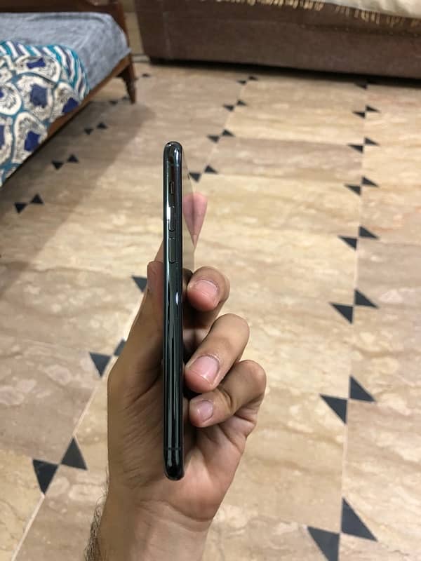 iphone 11 pro   256 gb 7