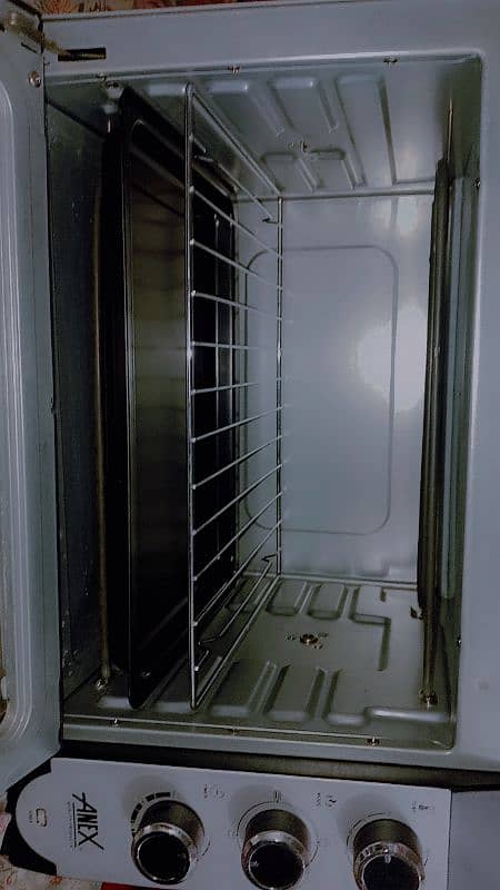 anex oven for sale in used but new condition 6,7 time used 3